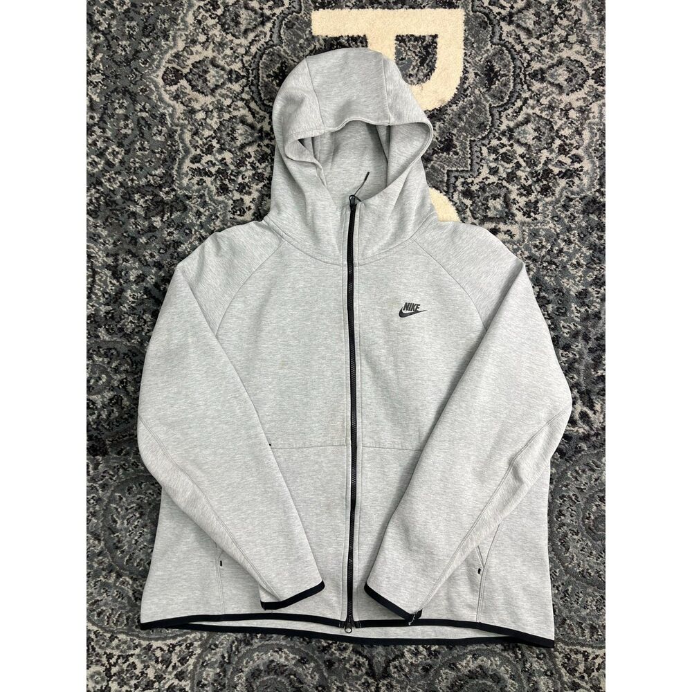 Mens Nike Tech Hoodie Size 2-XLarge Gray/black